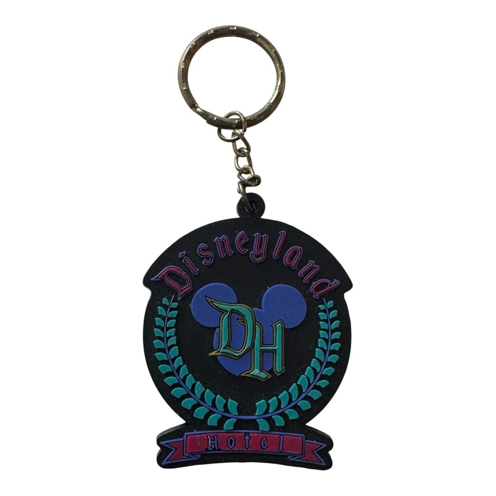 Disneyland Hotel Mickey Mouse Head Rubber Keychain Souvenir Made in Taiwan
